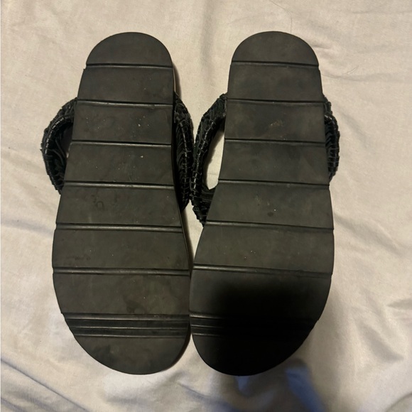 Free people flip flops - Picture 2 of 2